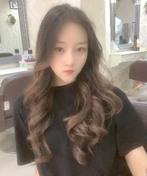 体验高端服务高颜值妹妹